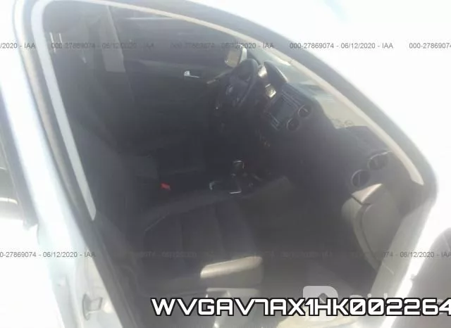 WVGAV7AX1HK002264_5.webp