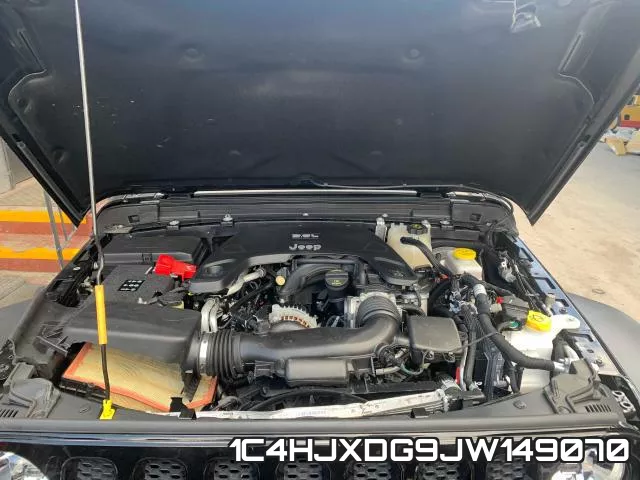 1C4HJXDG9JW149070_7.webp