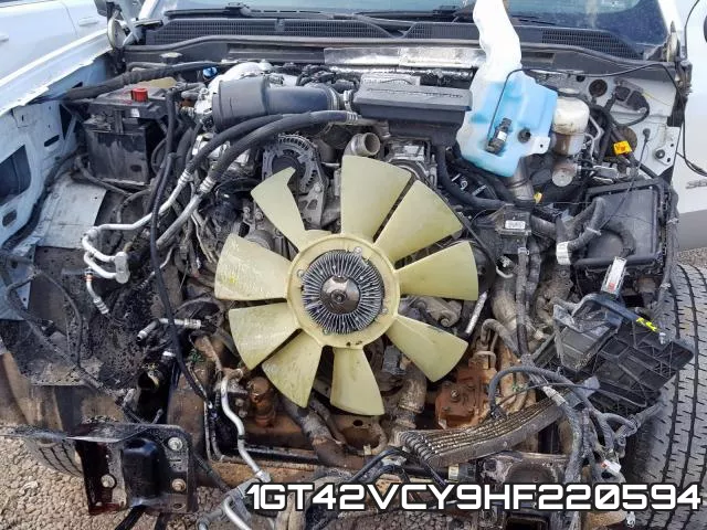 1GT42VCY9HF220594_7.webp