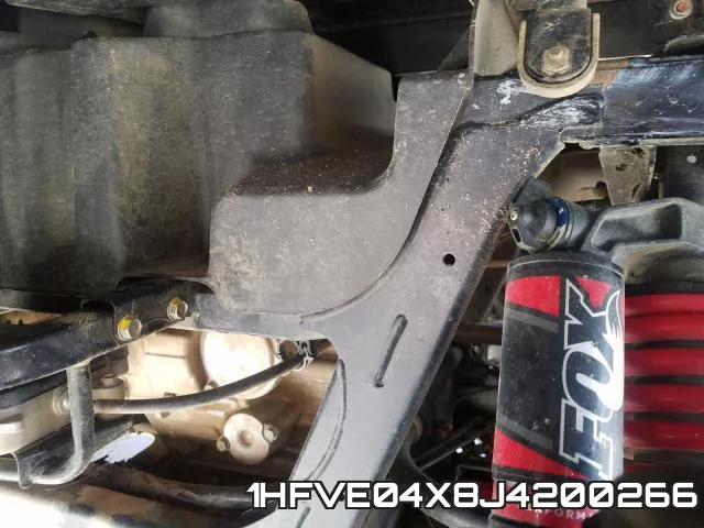 1HFVE04X8J4200266_10.webp