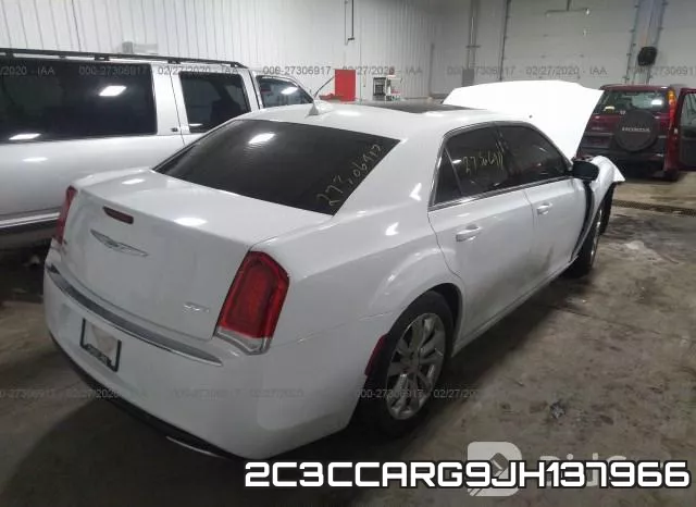 2C3CCARG9JH137966_4.webp