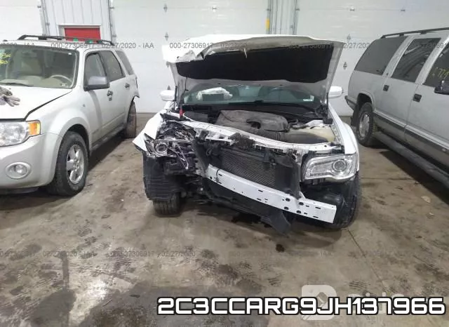 2C3CCARG9JH137966_6.webp