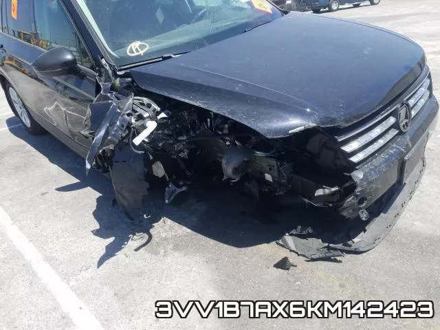 3VV1B7AX6KM142423_9.webp
