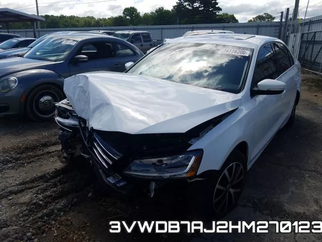 3VWDB7AJ2HM270123_2.webp