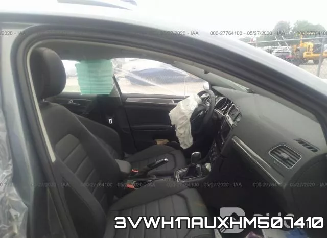 3VWH17AUXHM507410_5.webp