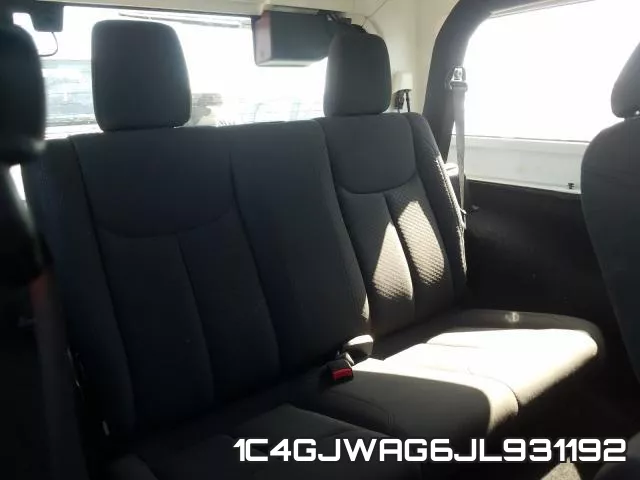 1C4GJWAG6JL931192_6.webp
