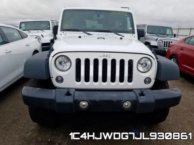 1C4HJWDG7JL930861_9.webp