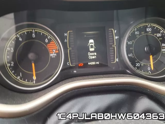 1C4PJLAB0HW604363_8.webp