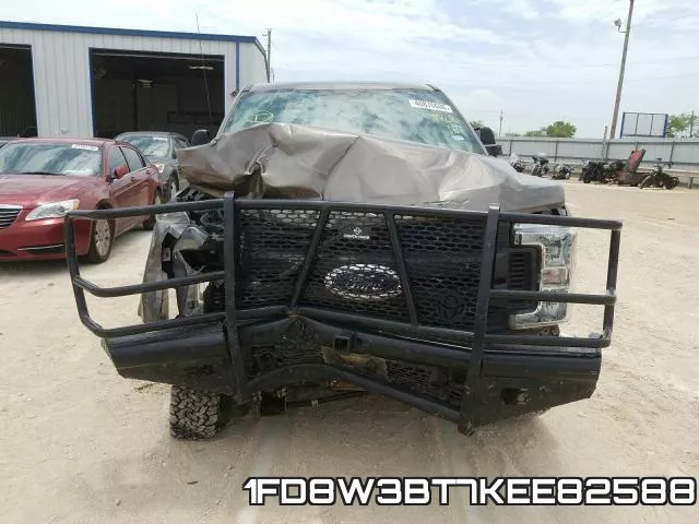 1FD8W3BT7KEE82588