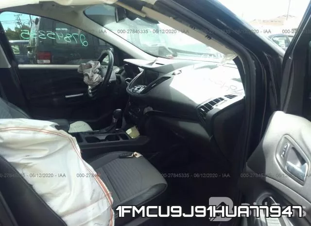 1FMCU9J91HUA77947_5.webp