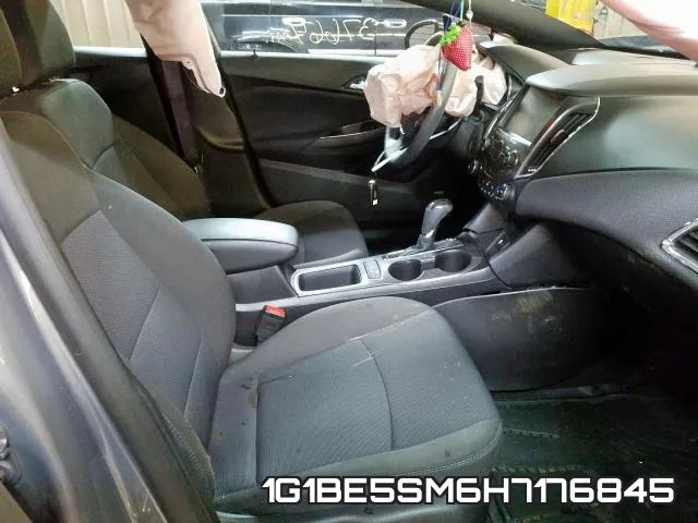 1G1BE5SM6H7176845_5.webp
