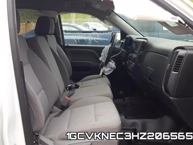 1GCVKNEC3HZ206565_5.webp