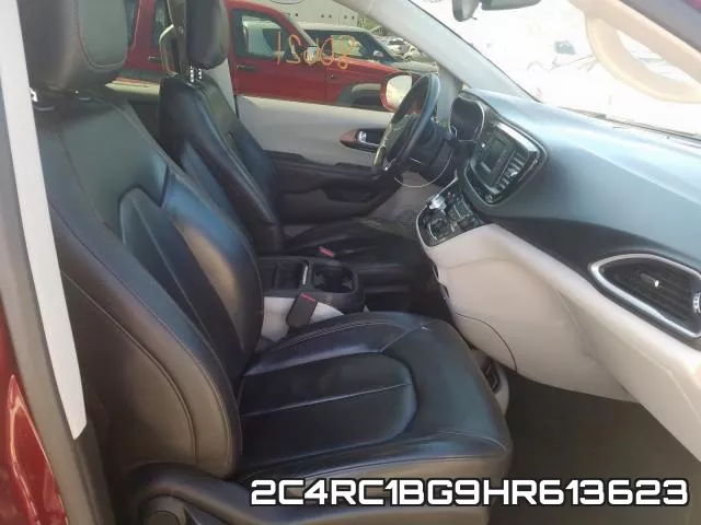 2C4RC1BG9HR613623_5.webp