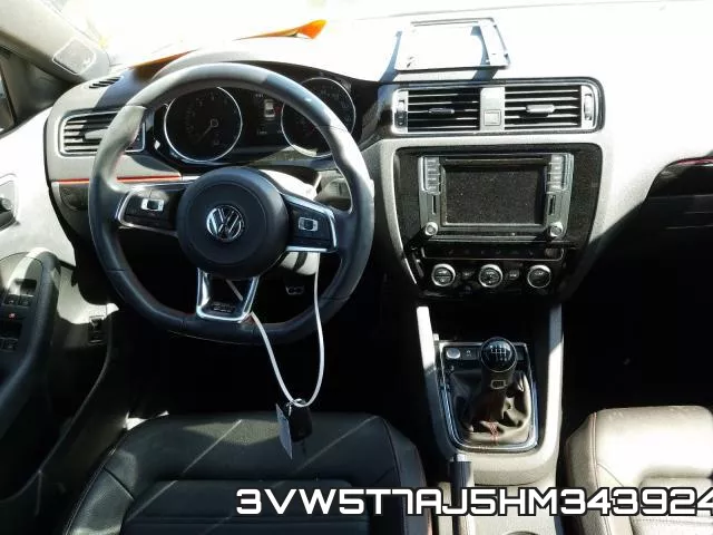 3VW5T7AJ5HM343924_9.webp