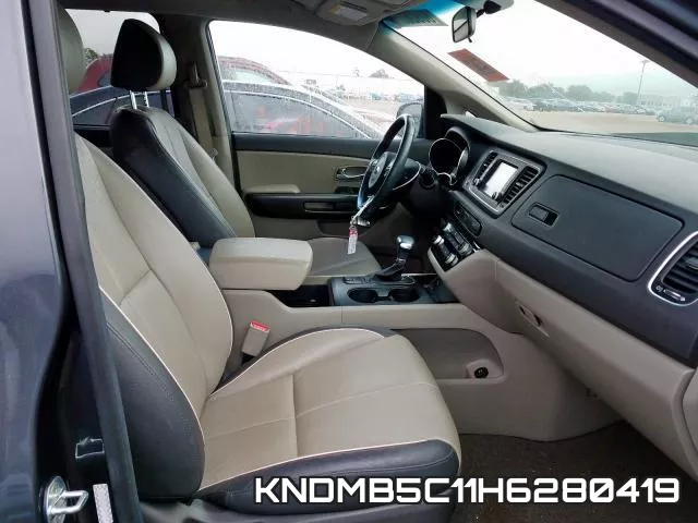 KNDMB5C11H6280419