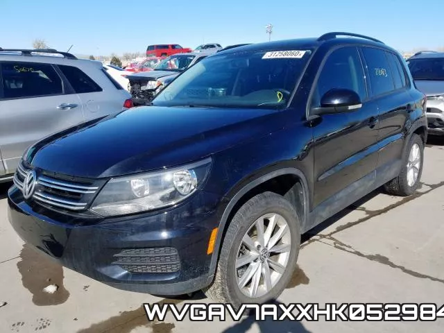 WVGAV7AXXHK052984_2.webp