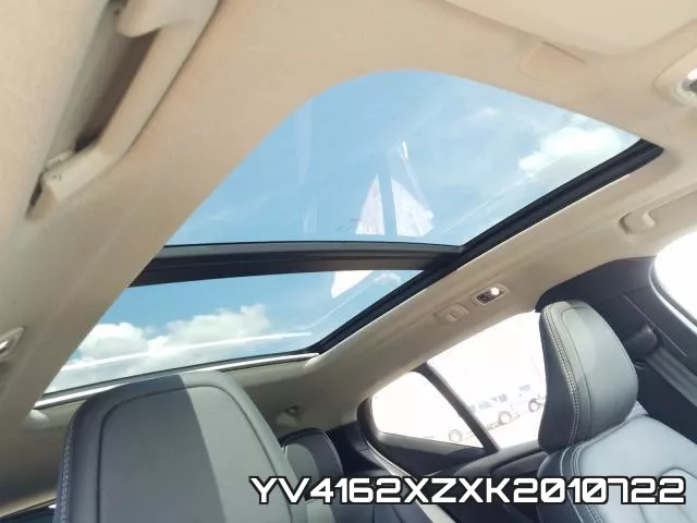 YV4162XZXK2010722_9.webp