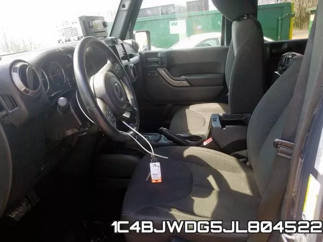 1C4BJWDG5JL804522_5.webp