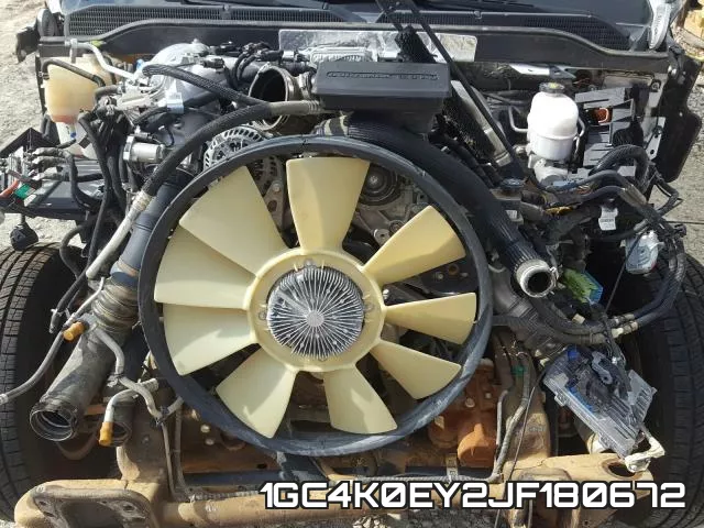 1GC4K0EY2JF180672_7.webp