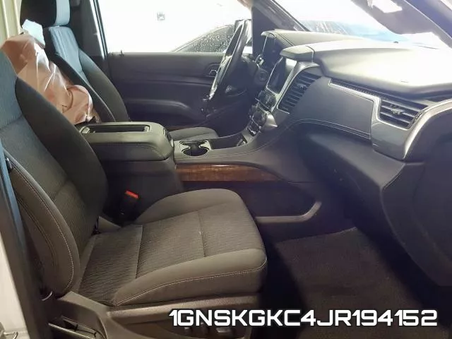 1GNSKGKC4JR194152_5.webp