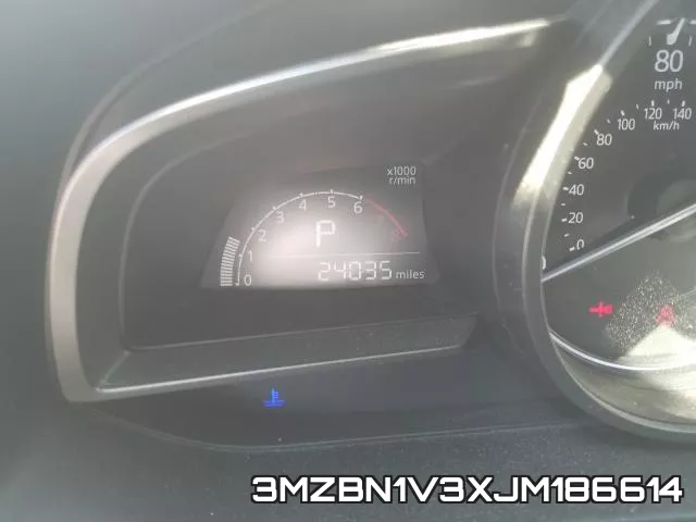 3MZBN1V3XJM186614_8.webp