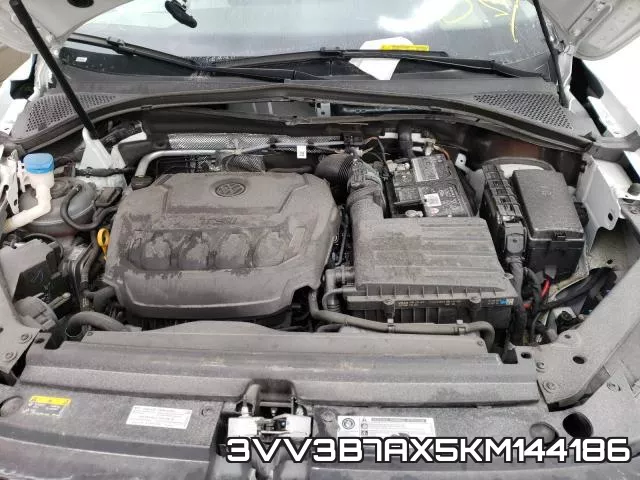3VV3B7AX5KM144186_7.webp