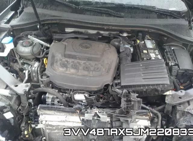 3VV4B7AX5JM220833_10.webp