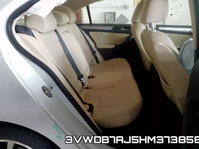 3VWDB7AJ5HM373858_6.webp