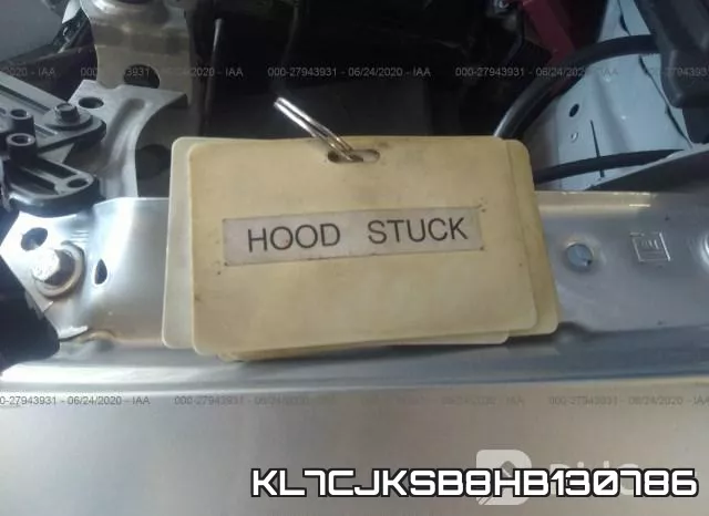 KL7CJKSB8HB130786_10.webp