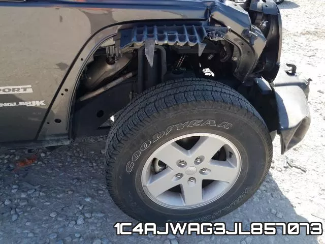 1C4AJWAG3JL857073_9.webp