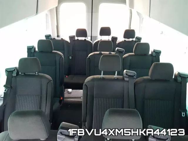 1FBVU4XM5HKA44123_6.webp