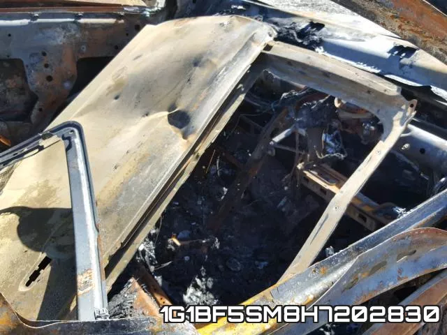 1G1BF5SM8H7202830_5.webp