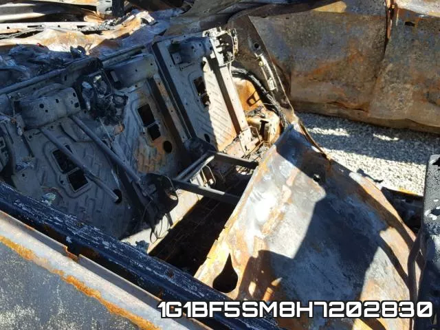 1G1BF5SM8H7202830_6.webp
