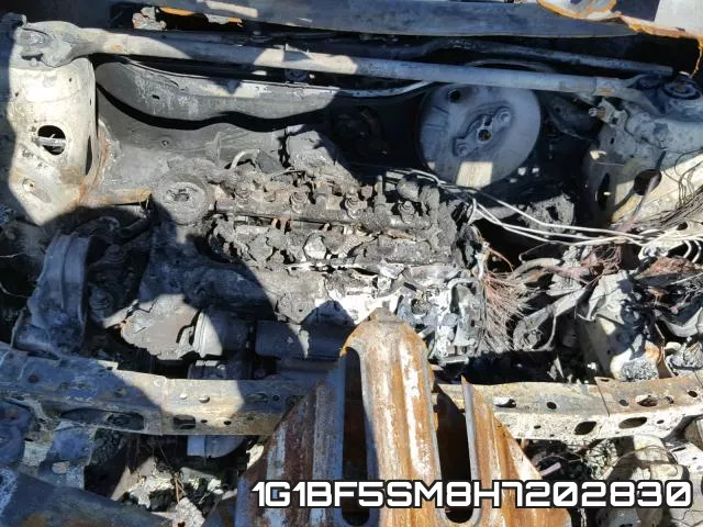 1G1BF5SM8H7202830_7.webp