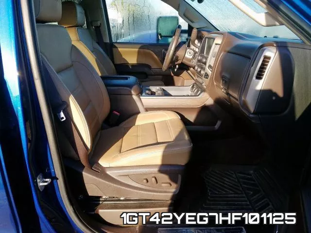 1GT42YEG7HF101125_5.webp