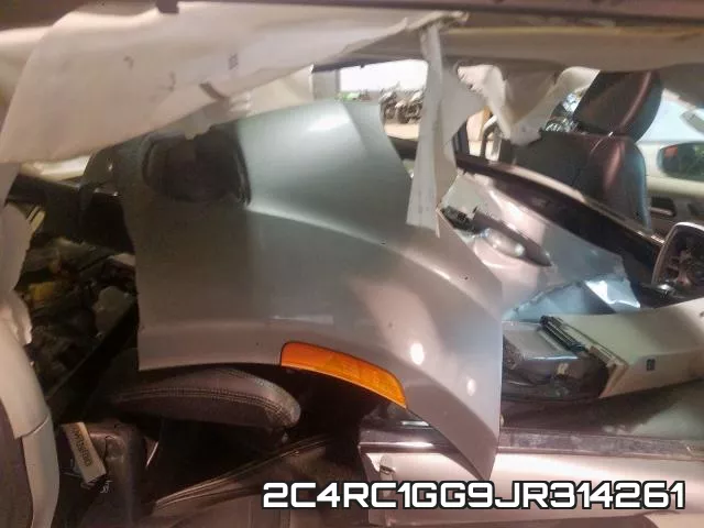 2C4RC1GG9JR314261_6.webp