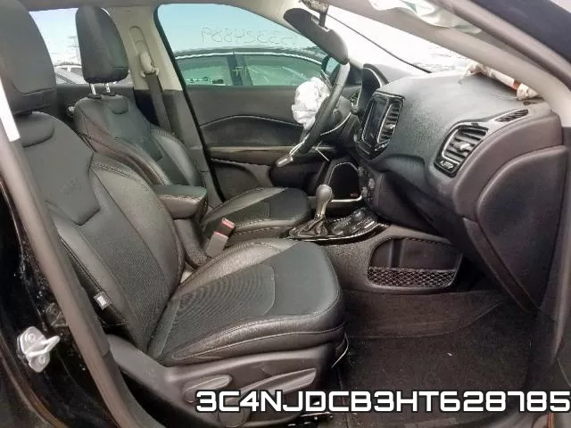 3C4NJDCB3HT628785_5.webp