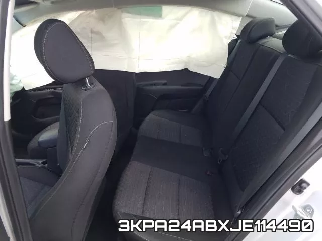 3KPA24ABXJE114490_6.webp