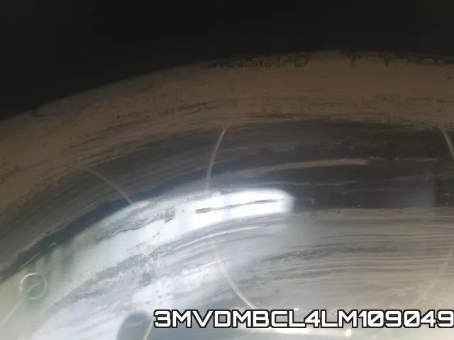 3MVDMBCL4LM109049_8.webp