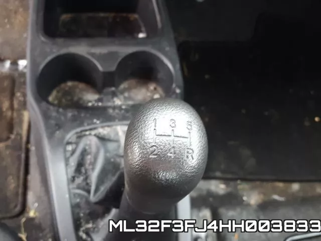 ML32F3FJ4HH003833_9.webp