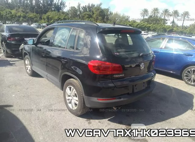 WVGAV7AX1HK023969_3.webp