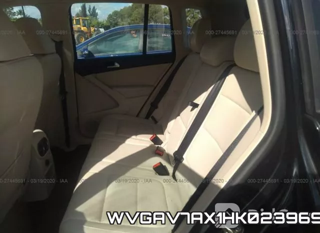 WVGAV7AX1HK023969_8.webp