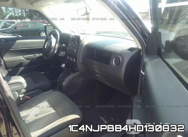 1C4NJPBB4HD130832_5.webp