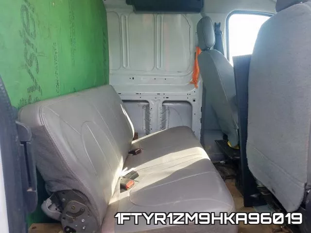 1FTYR1ZM9HKA96019_6.webp