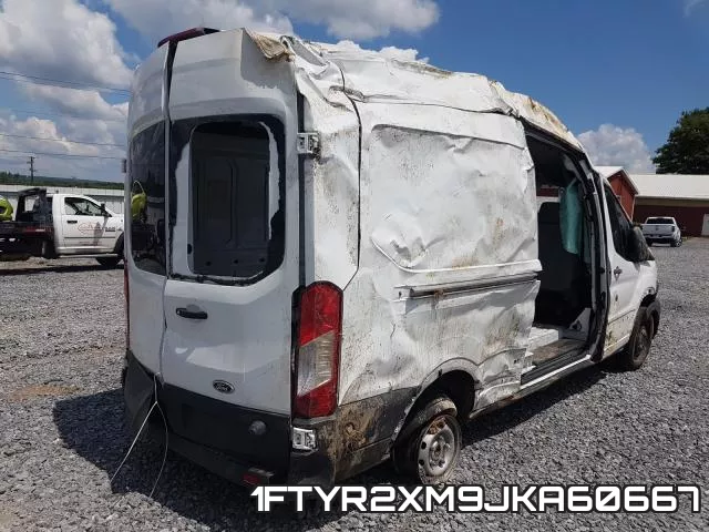 1FTYR2XM9JKA60667_4.webp