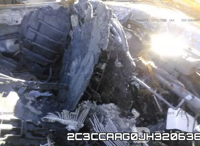2C3CCAAG0JH320636_5.webp