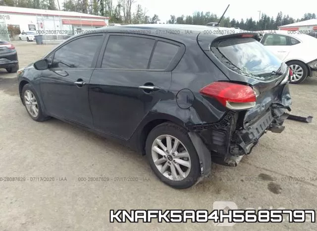 KNAFK5A84H5685797_3.webp