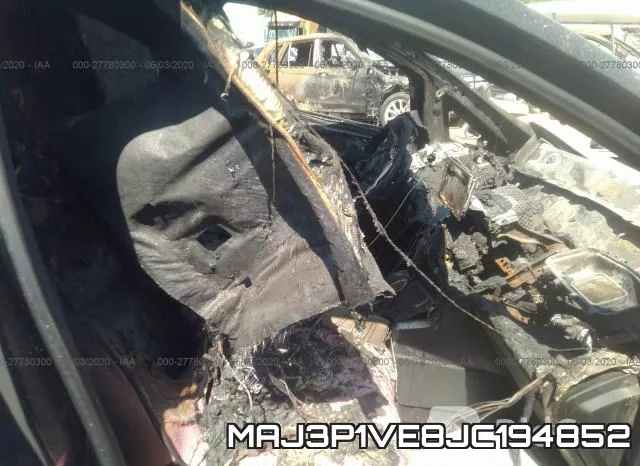 MAJ3P1VE8JC194852_5.webp