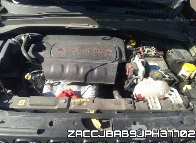 ZACCJBAB9JPH37702_10.webp