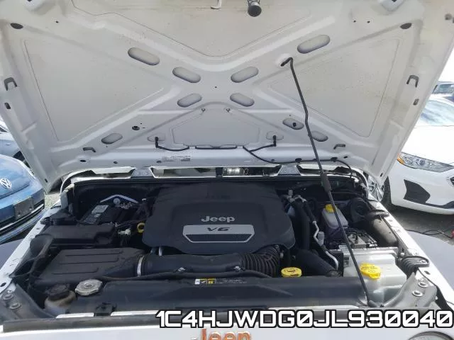 1C4HJWDG0JL930040_7.webp